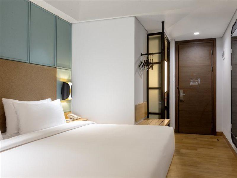 Hotel Santika Pasir Koja Бандунг Экстерьер фото