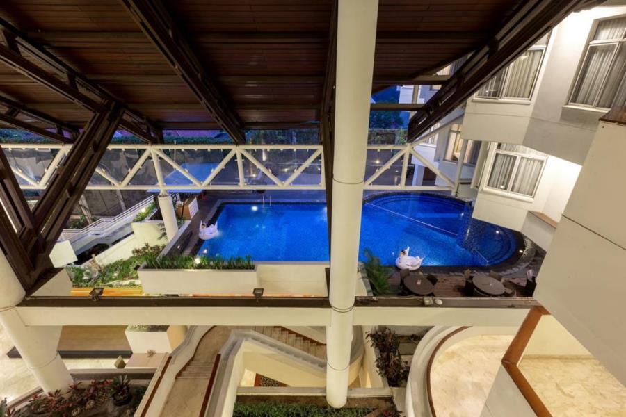 Hotel Santika Pasir Koja Бандунг Экстерьер фото
