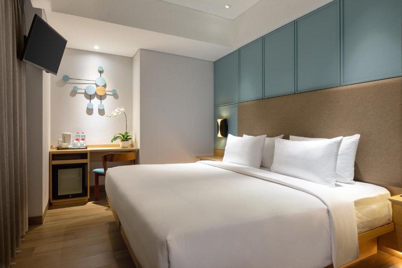 Hotel Santika Pasir Koja Бандунг Экстерьер фото
